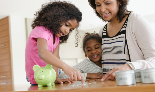 Top Tips on How to Teach Kids About Money | Lemonade Day